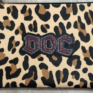 Coach Disney Snow White Doc Clutch NWT